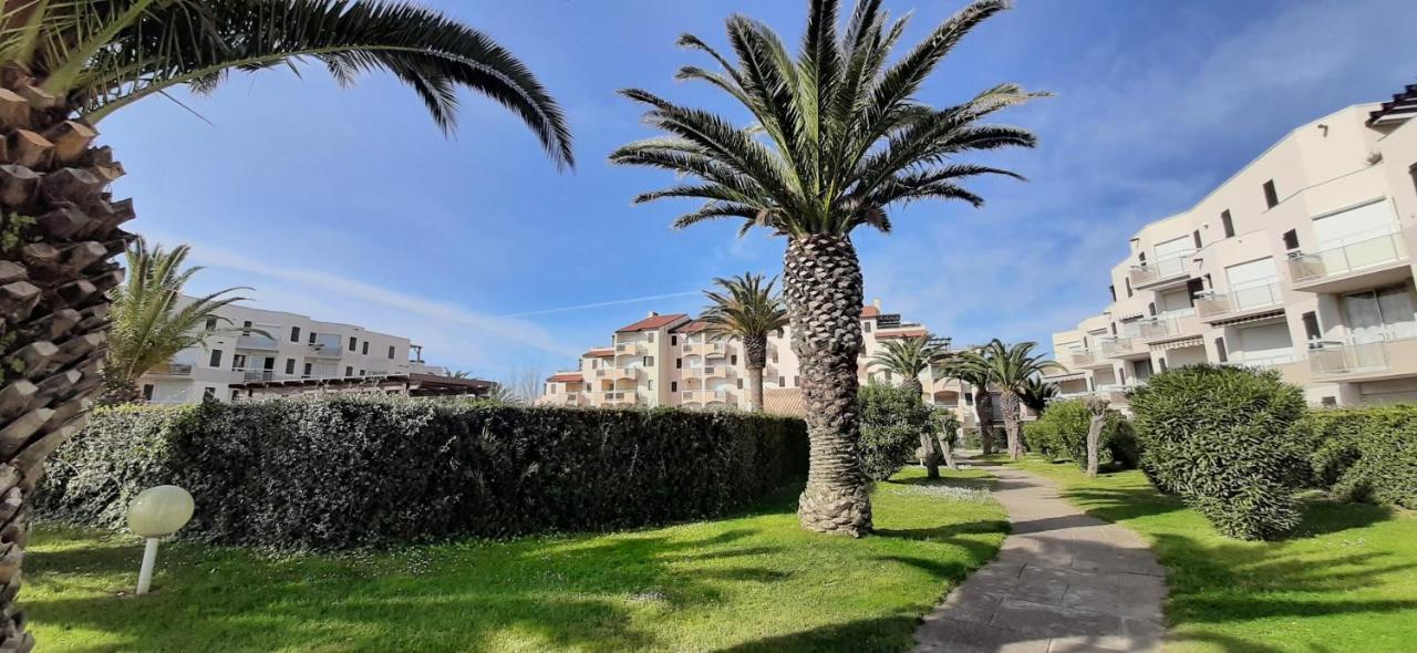 Saint Cyprien - Appart - Piscine-Mer Bagian luar foto