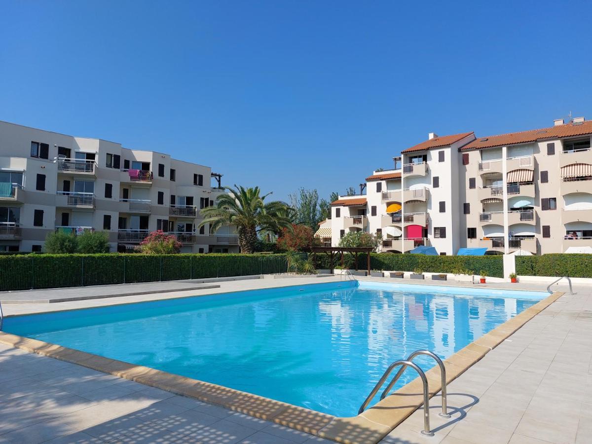 Saint Cyprien - Appart - Piscine-Mer Bagian luar foto
